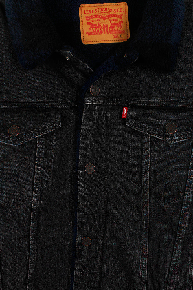 Black 0047