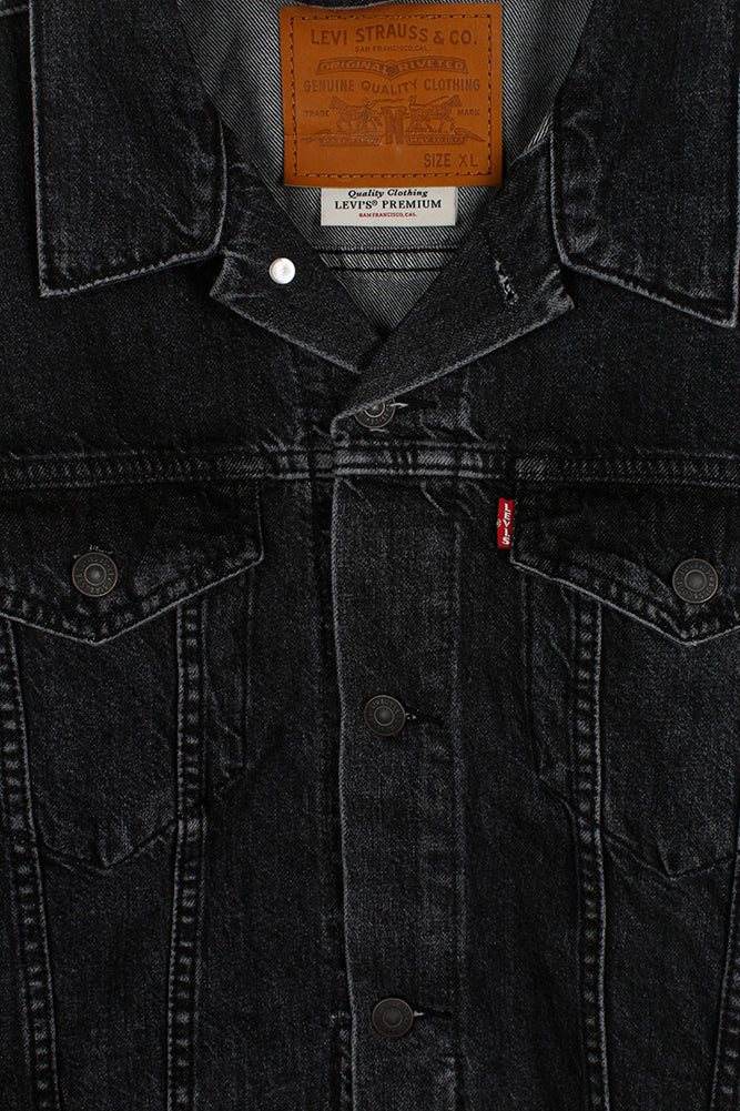 Faded Black 0305