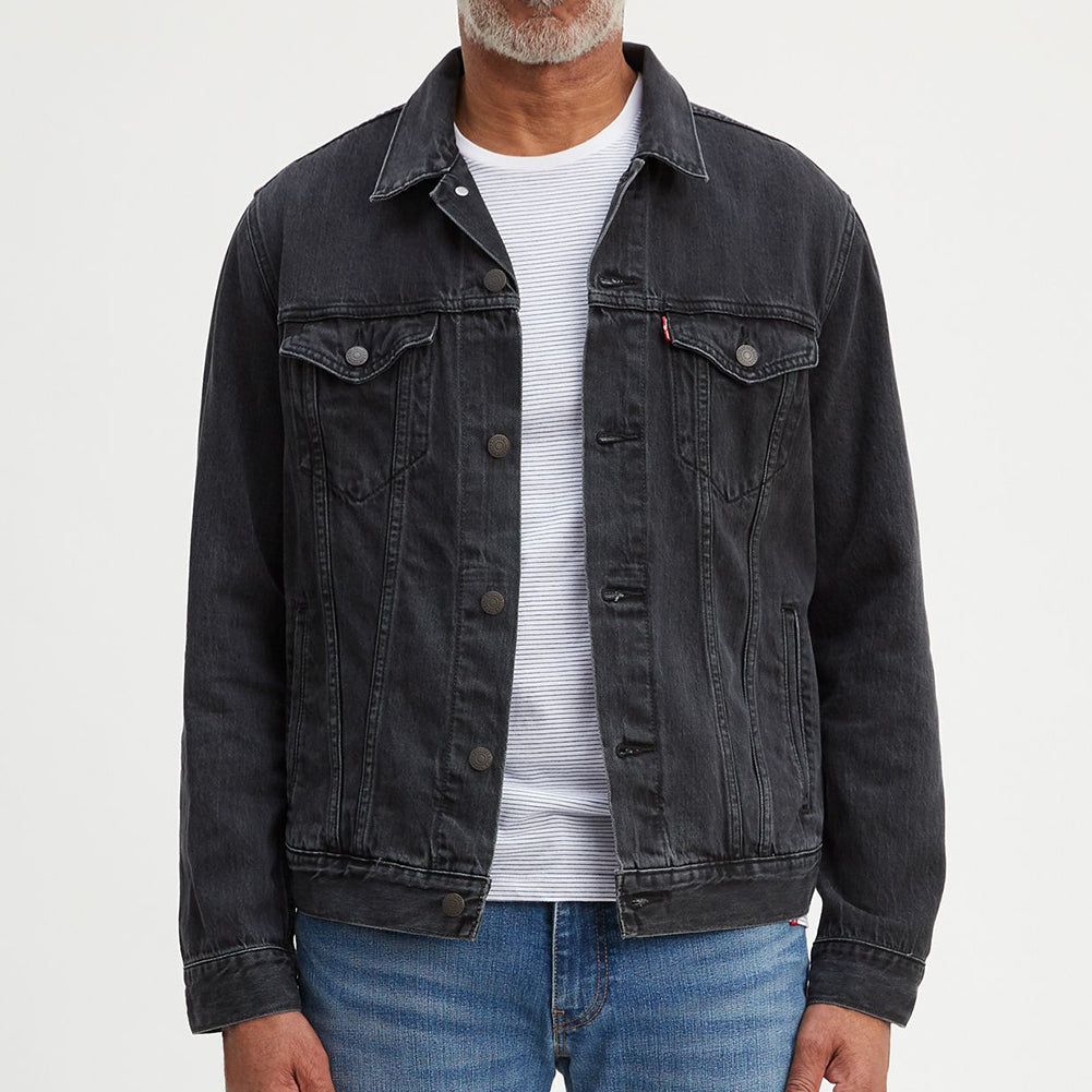 Black 0405