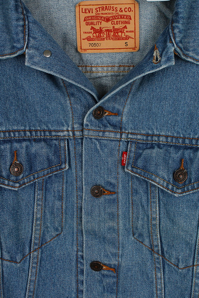Blue 0389