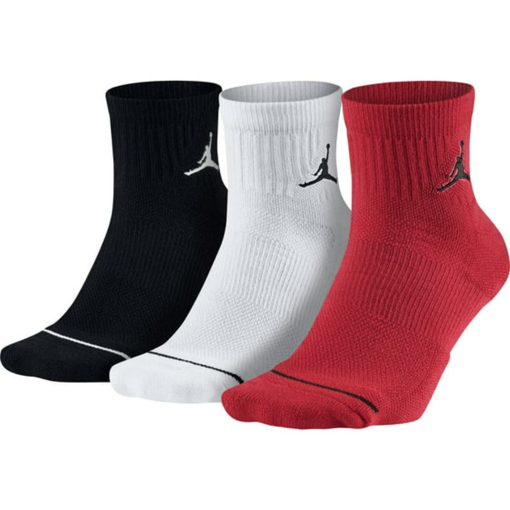 Black/White/Red