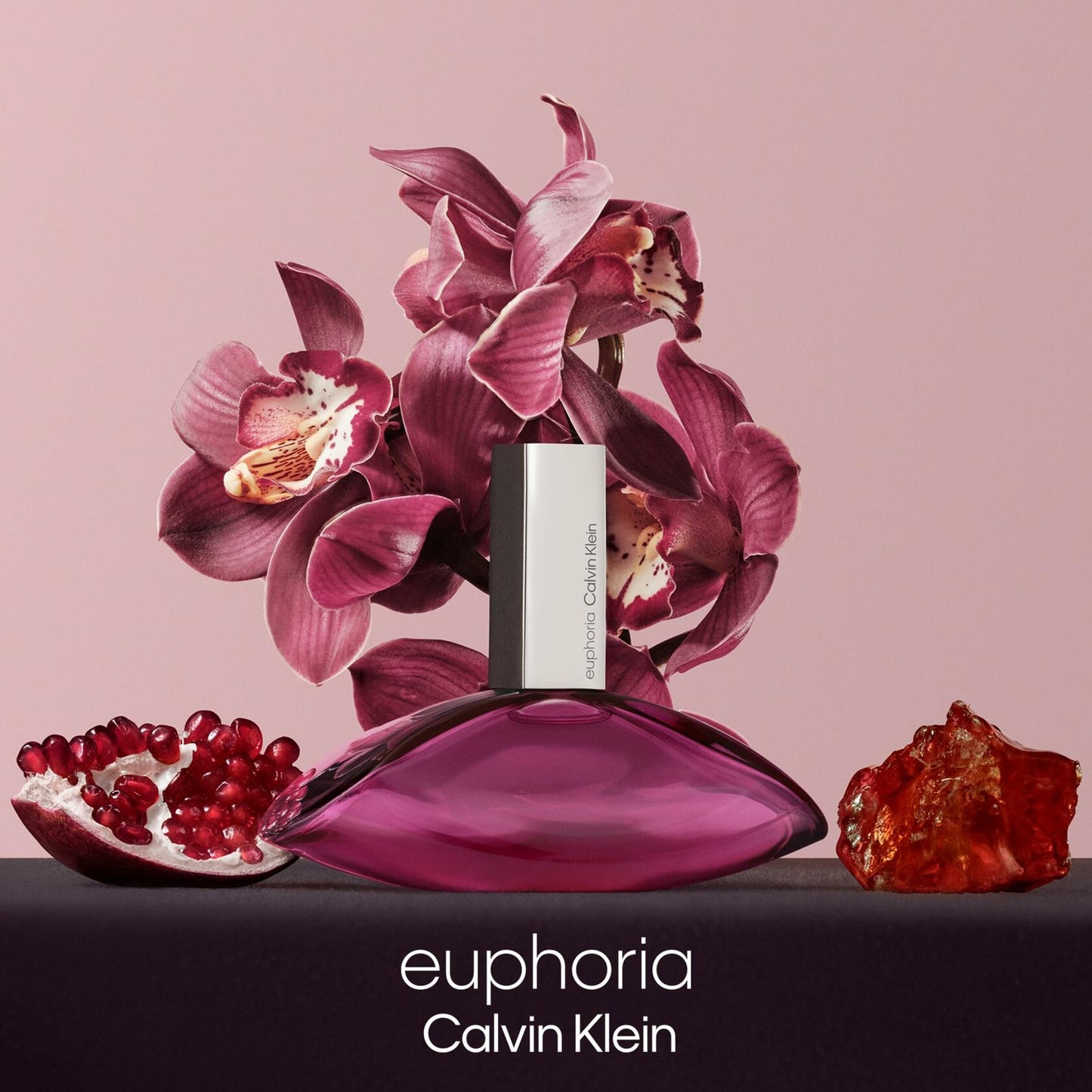 Calvin Klein Euphoria Eau de Parfum – Women’s Perfume – Long Lasting Fragrance