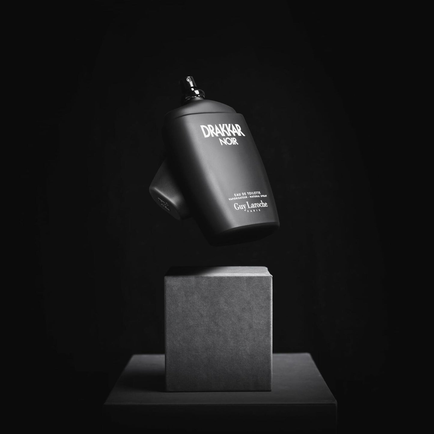 Drakkar Noir By Guy Laroche For Men. Eau De Toilette Spray 1 Fl Oz