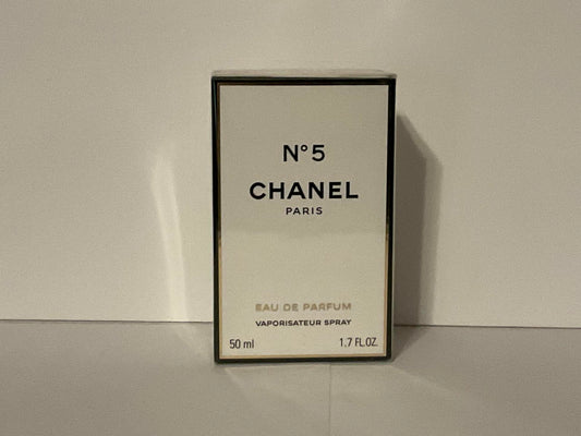 No.5 Eau De Parfum Spray (Cristal Bottle) - 50ml/1.7oz