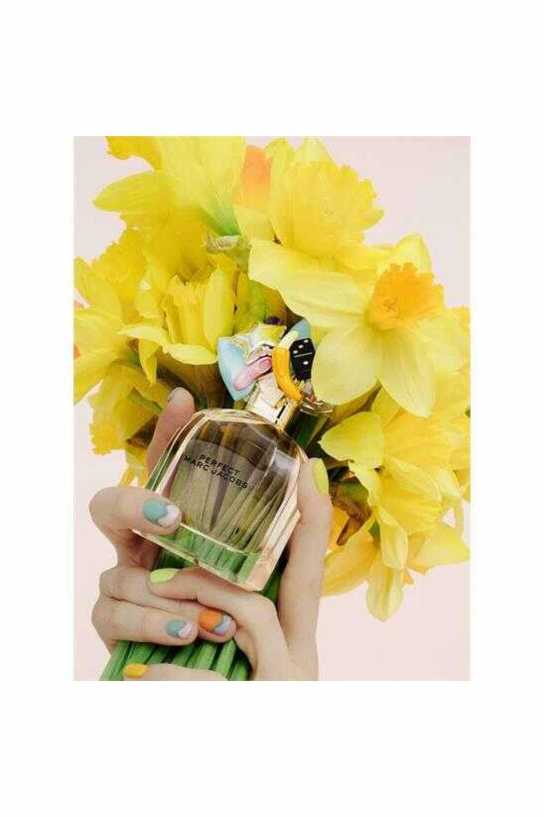 Marc Jacobs Perfect Eau de Parfum 3.3 fl oz